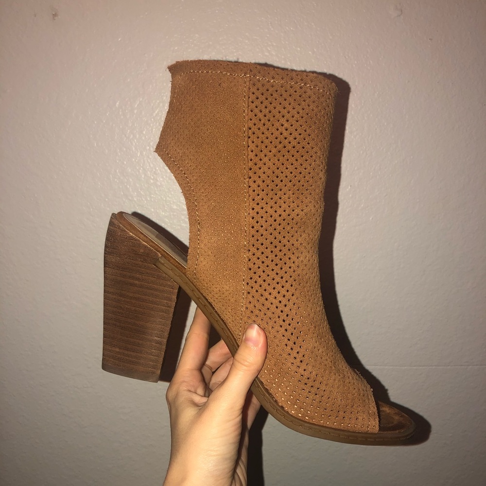 Dolce Vita Booties